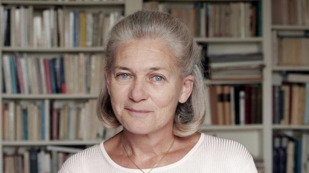 Elisabeth Badinter contre le "néoféminisme guerrier" - JForum